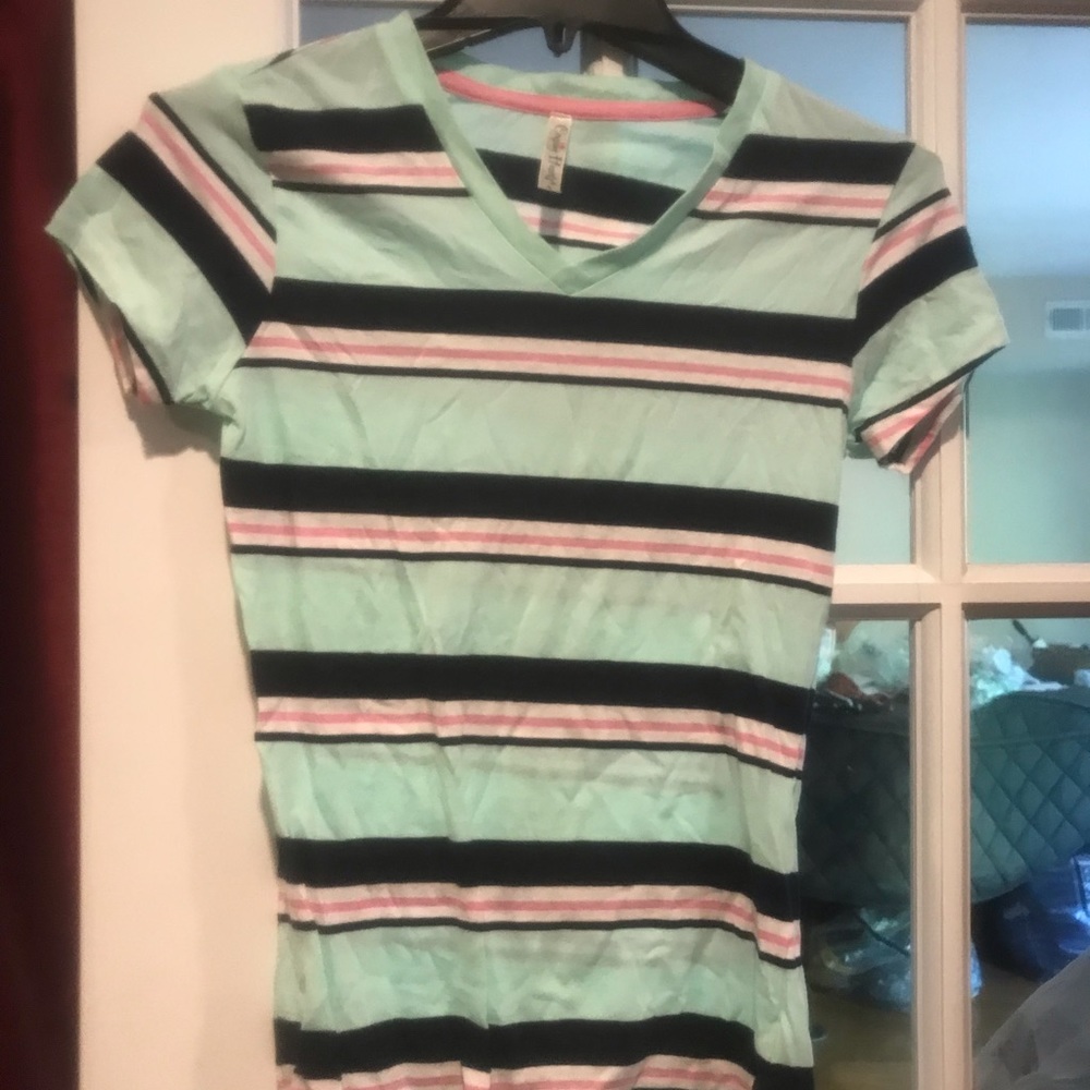 Crushing Hearts top